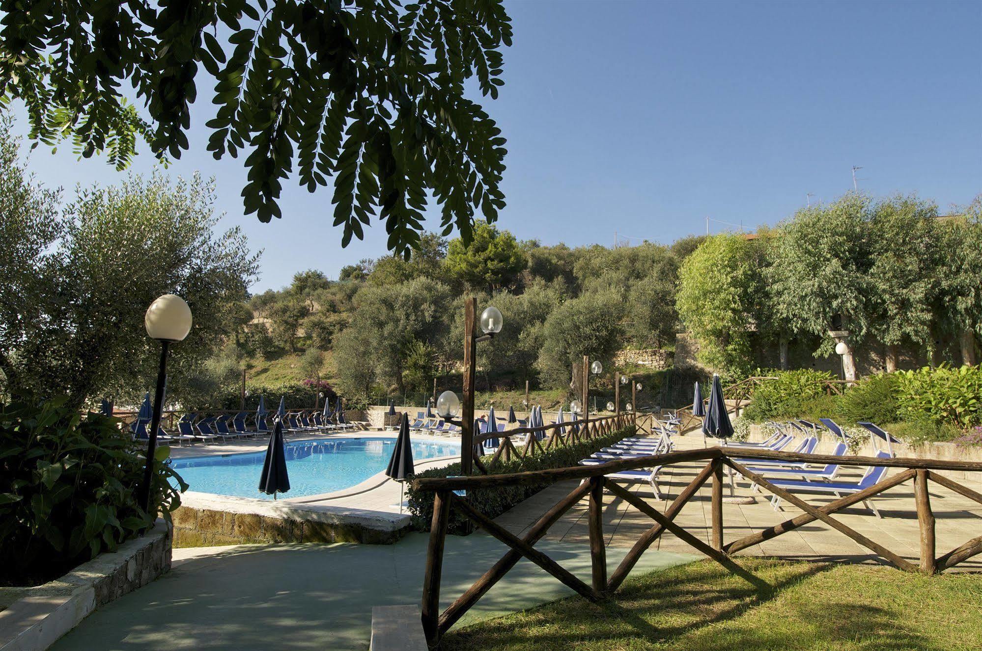 Freedom Holiday Residence Massa Lubrense Exteriér fotografie