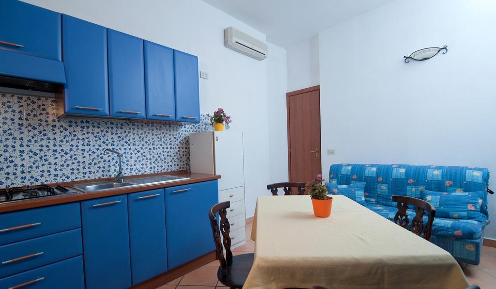 Freedom Holiday Residence Massa Lubrense Pokoj fotografie